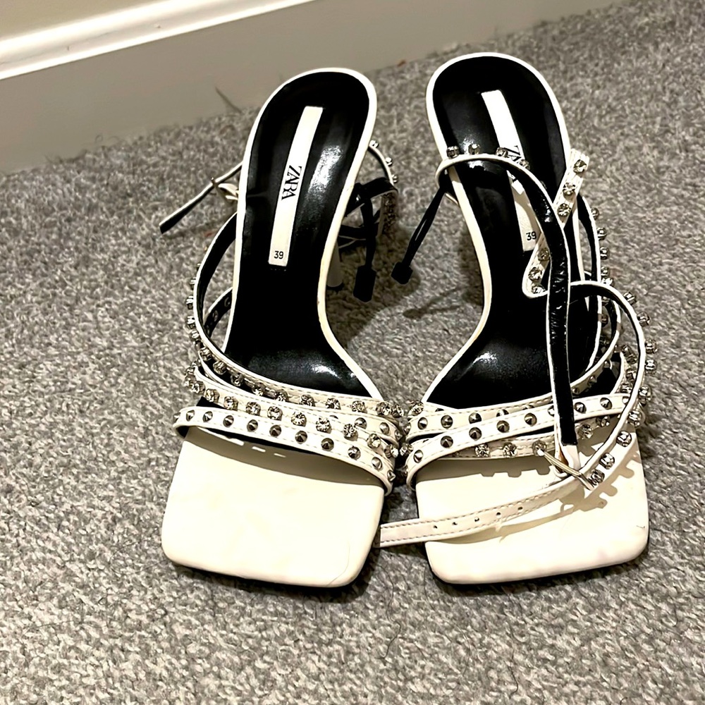 Zara heels!